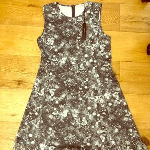 Elie Tahari Women’s large grey/white Briza dress